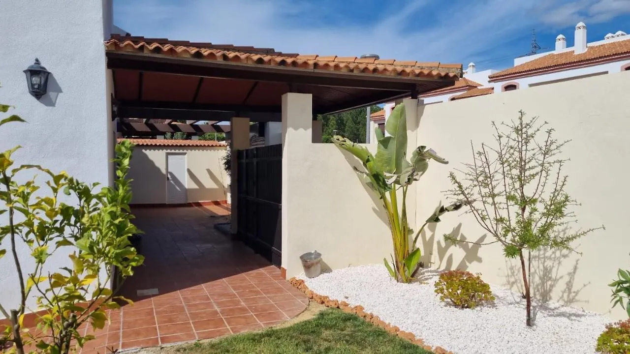 Chalet Hato Verde Golf Villa Guillena 0*,